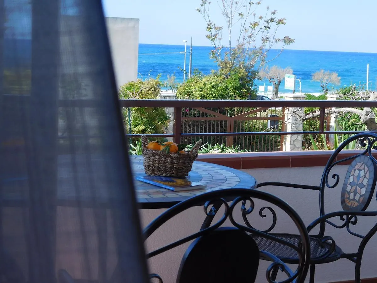 Stella Marina Sea & Sun Bed & Breakfast Cefalu